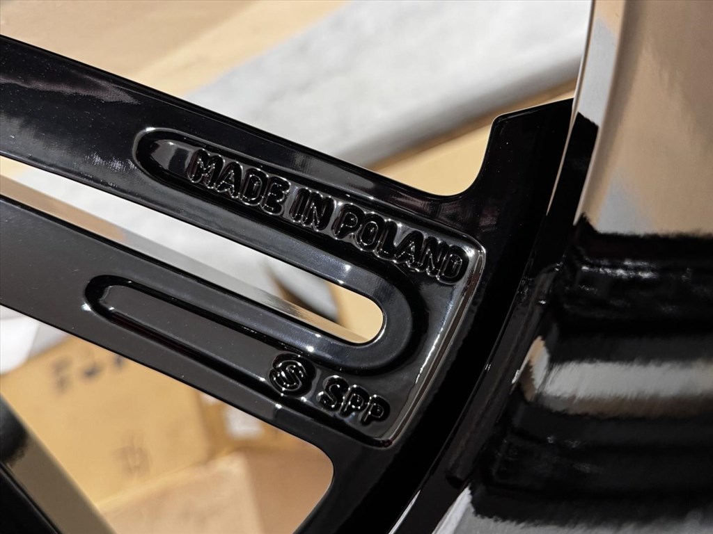 R23 Original Land rover 9.5J ET42,5 - M8E2-1007-KA 1db alufelni felni 8. kép