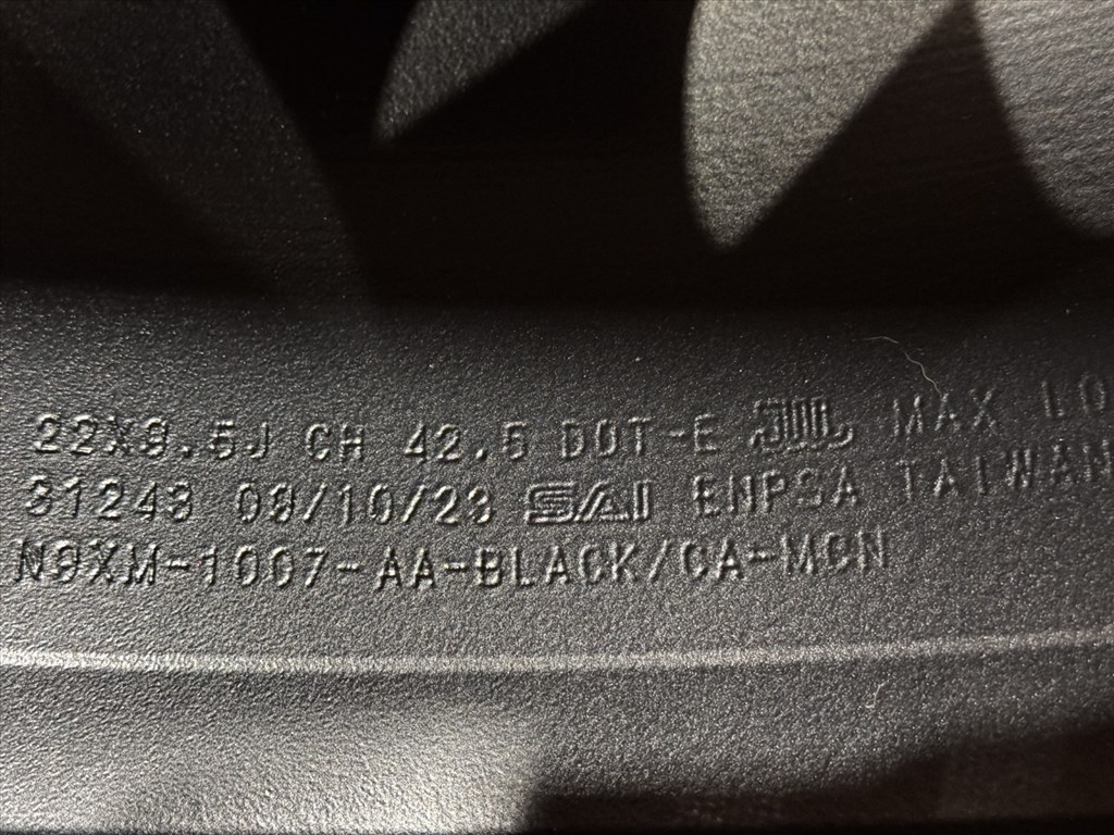 R22 Original Land Rover 9.5J ET42.5 - N9XM-1007-AA  1db alufelni felni 3. kép