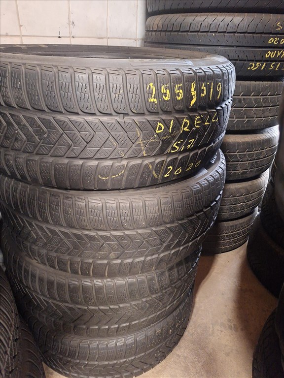  255/45/19"  Pirelli téli gumi  2. kép
