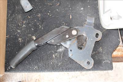 Toyota Land Cruiser (J9) kézifékkar