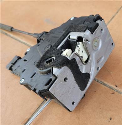 Opel Meriva B Bal első ajtózár EE 13258271