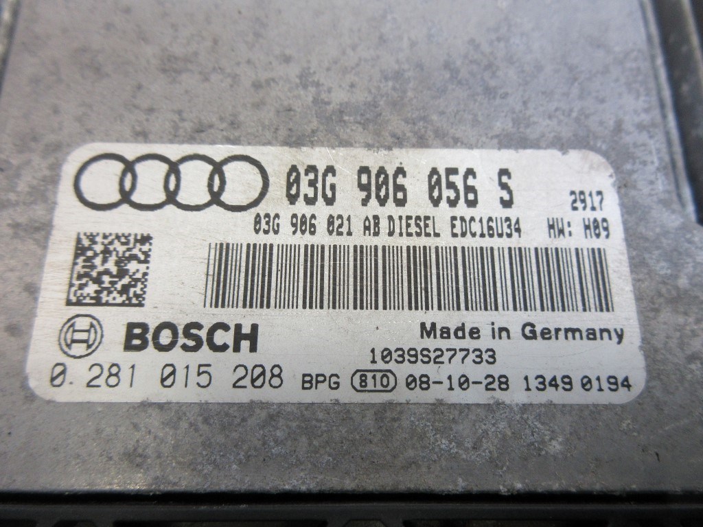 Audi A3 (8P) motorvezérlõ 03G906056S 0281015208 2. kép
