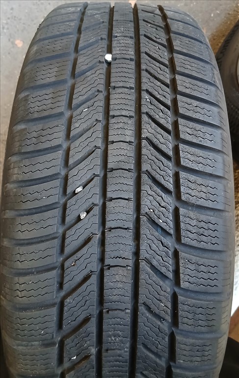  Gyári 5x112 17" újszerű, 215/55R17  újszerű Continental 2021 téli gumikkal 2. kép