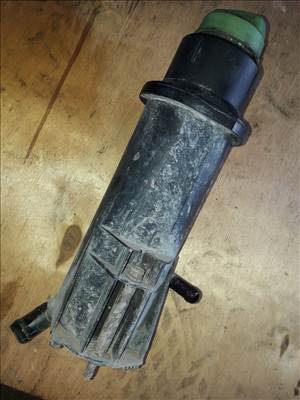 Volkswagen Polo Classic Szervó Olaj Tartály 6K0 422 371