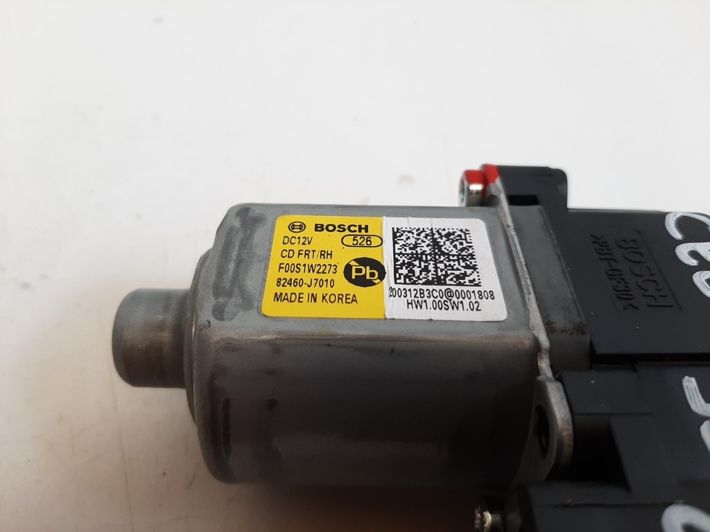 Kia Ceed (CD) jobb elsõ ablakemelõ motor 82460J7010 F00S1W2273 4. kép