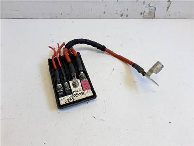 Mini cooper (F55/F56) pozitívkábelelosztó 9321022