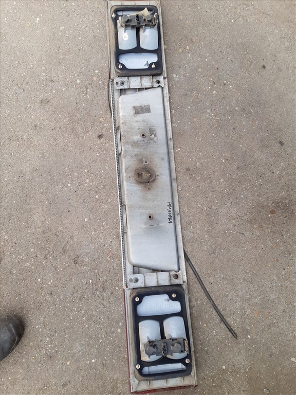 Seat Alhambra II Hátsó Lámpa 2. kép