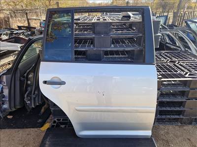 VOLKSWAGEN TOURAN jobb hátsó ajtó 