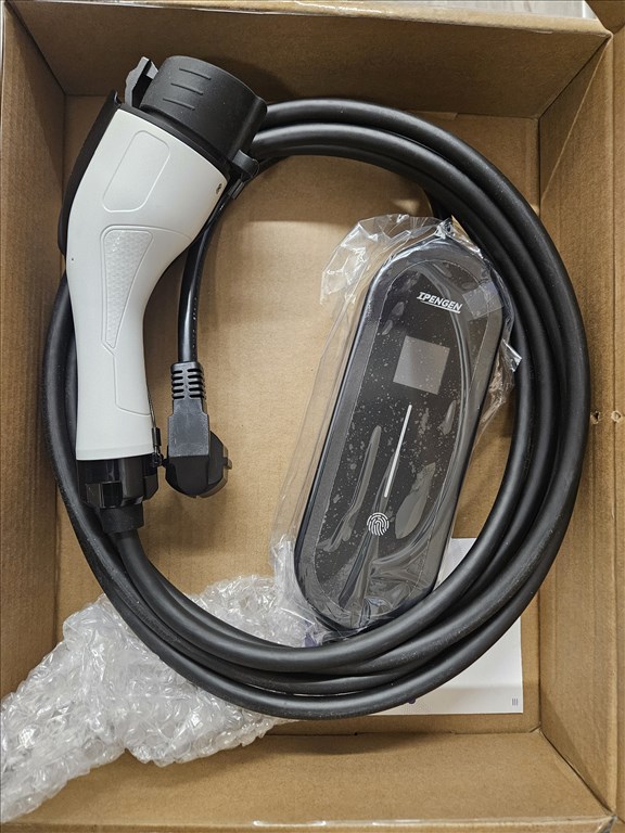 Eladó új 5m EVSE EV töltő Type 1 1 fázis (3,6kw) 8-16A EU dugó elektromos járműhöz 2. kép