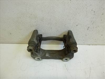 Toyota Verso-S jobb hátsó féknyereg tartó