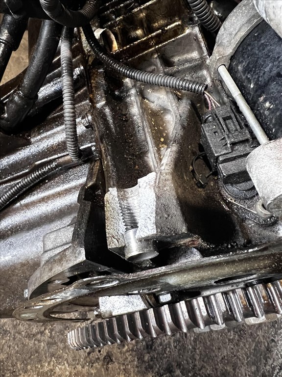 BMW 325Ci Coupé Bmw komplett m54b25 motor eladó  9. kép