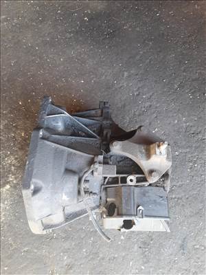 Ford fiesta 1.4tdci váltó