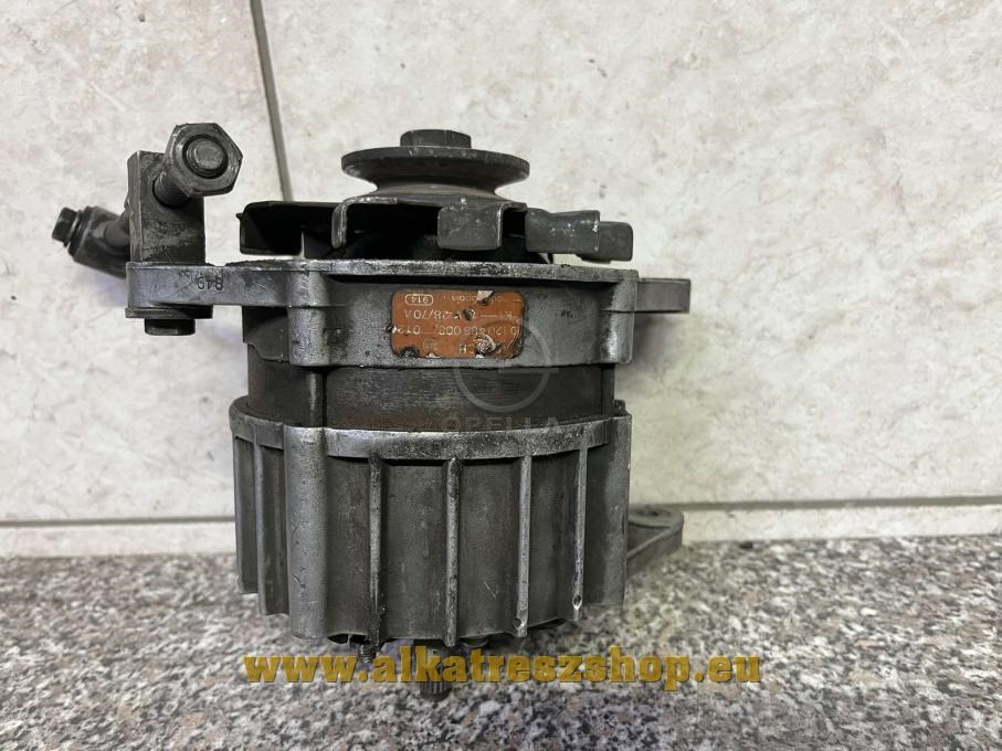 Opel Generátor Bosch 70A 0120488008 1. kép