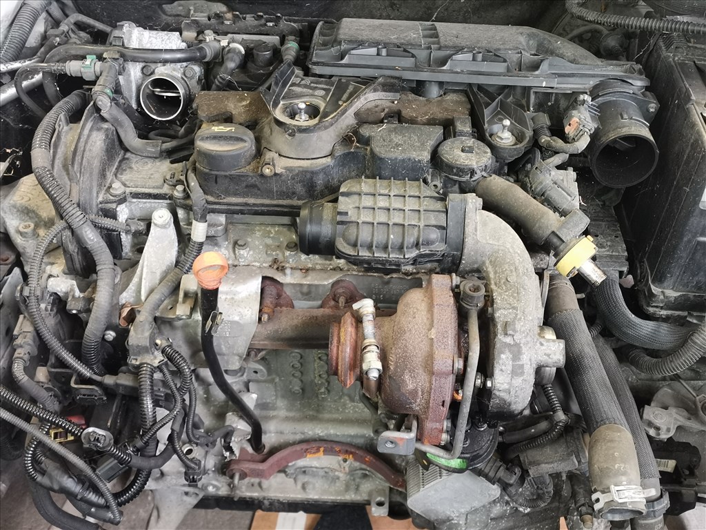 Peugeot 5008 I HDi 110 motor  psa9h06 1. kép
