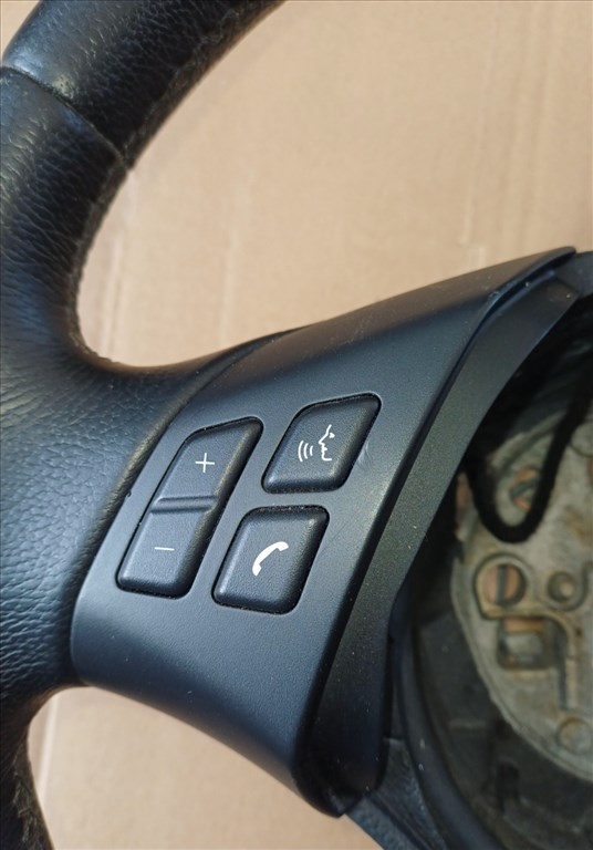 BMW 3-as sorozat E90, E91, E84, X1 multi kormánykerék, kormány 2. kép