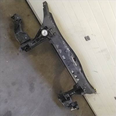 MERCEDES Sprinter 2013.09.08-2018.05.30 Homlokfal zárhíd