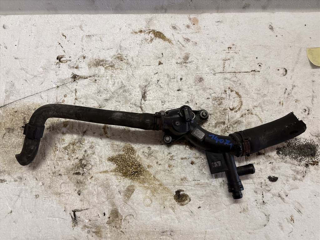 Opel Astra J 2009-2015 Vízcső Csonk 5193922 1. kép