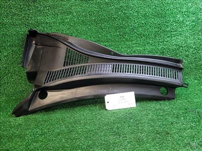 SUZUKI SWIFT III Levélrács 7234162J0 7234363j0