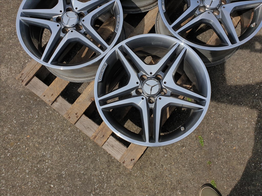 18" 5x112 Mercedes W176 AMG 4. kép
