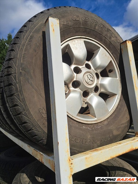  15" használt (gyári felni) alufelni, rajta 255/70 használt Goodyear nyári gumi gumi  1. kép