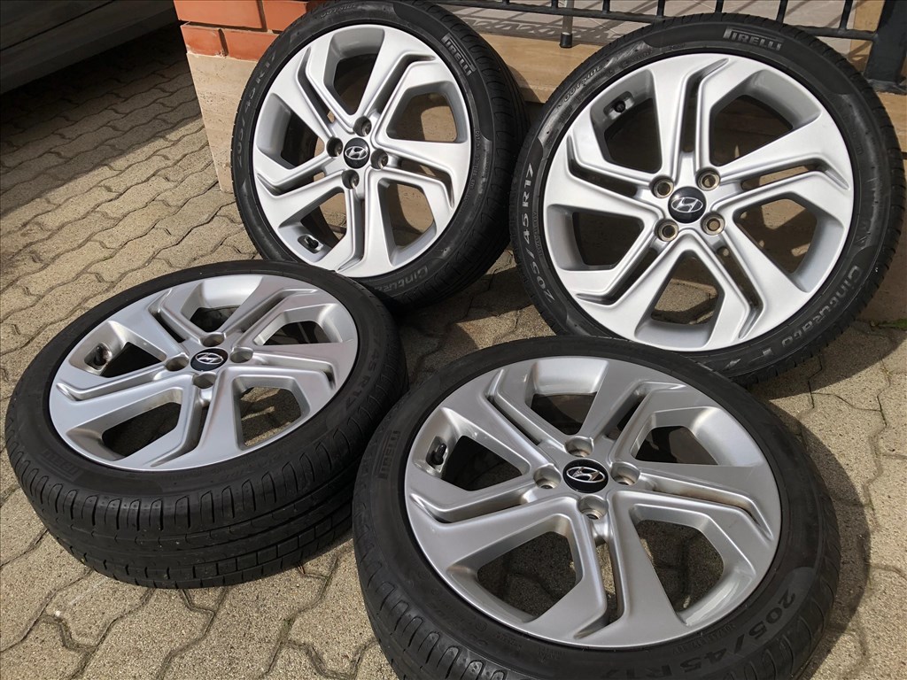 17 colos gyári Hyundai alufelni 4x100 nyári gumi 17 col 3. kép