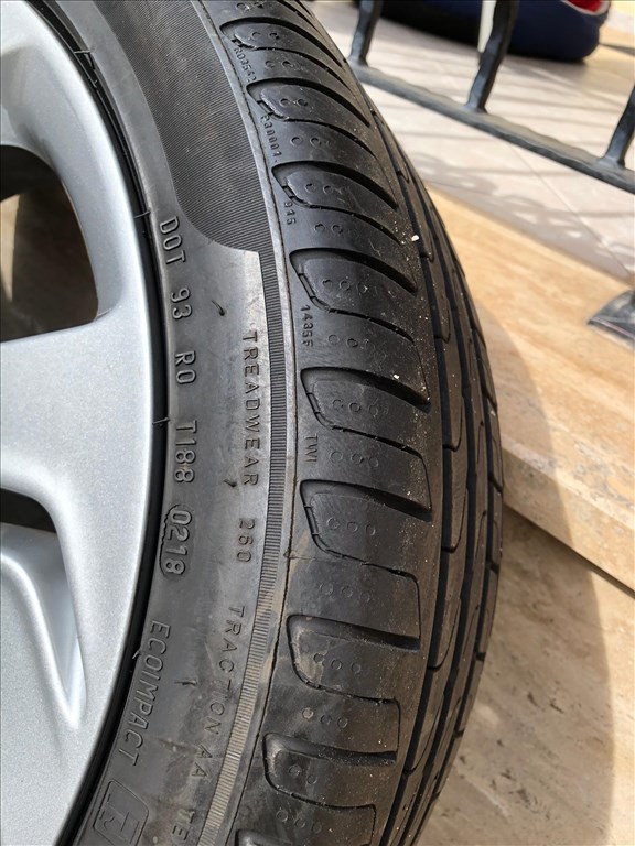 17 colos gyári Hyundai alufelni 4x100 nyári gumi 17 col 17. kép