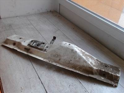 Gaz GAZELLA Homlokfal zárhíd