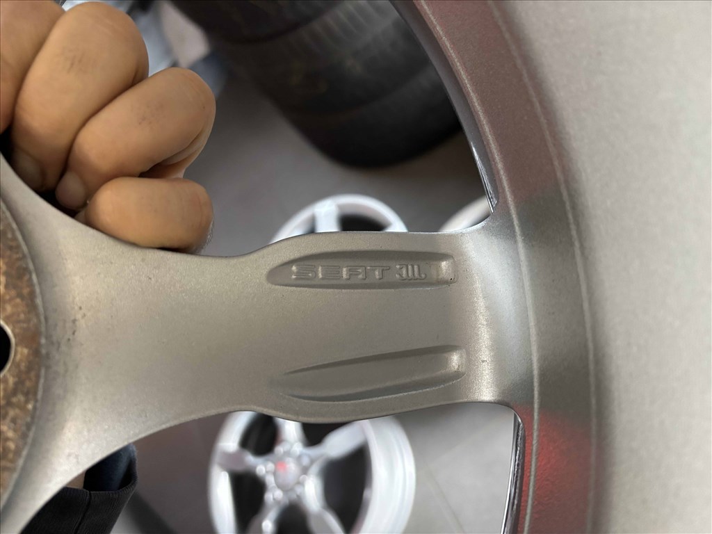 Seat 17" 5x112 gyári alufelni eladó 17 coll Toledo 5p Altea Leon 7. kép