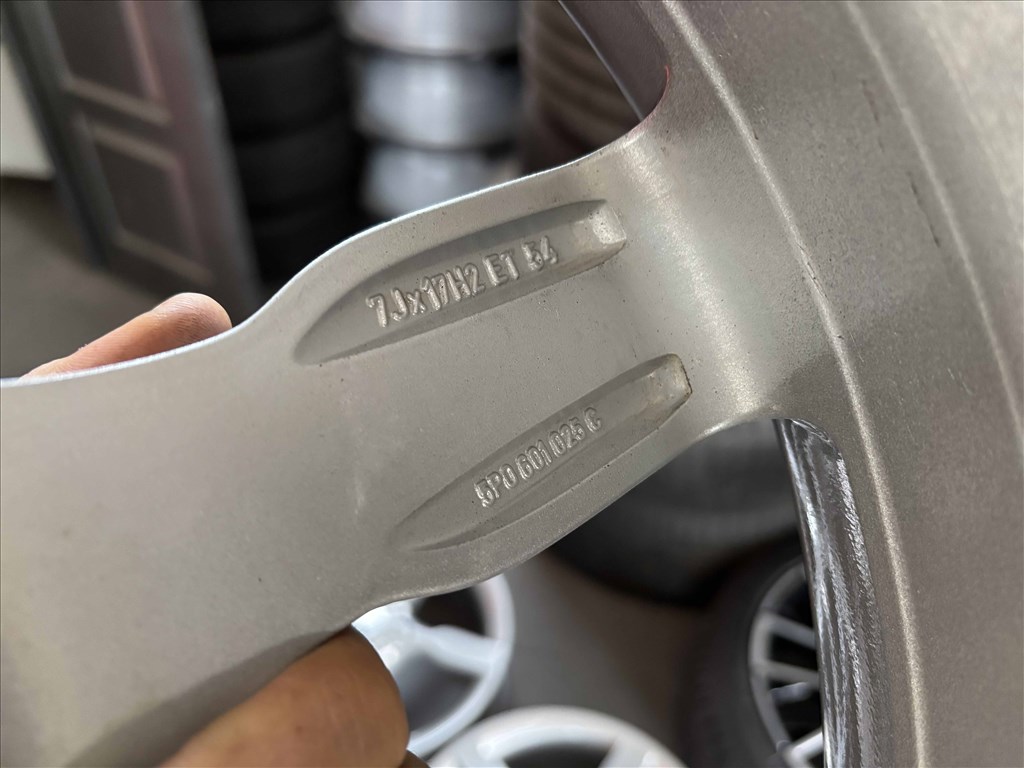 Seat 17" 5x112 gyári alufelni eladó 17 coll Toledo 5p Altea Leon 8. kép