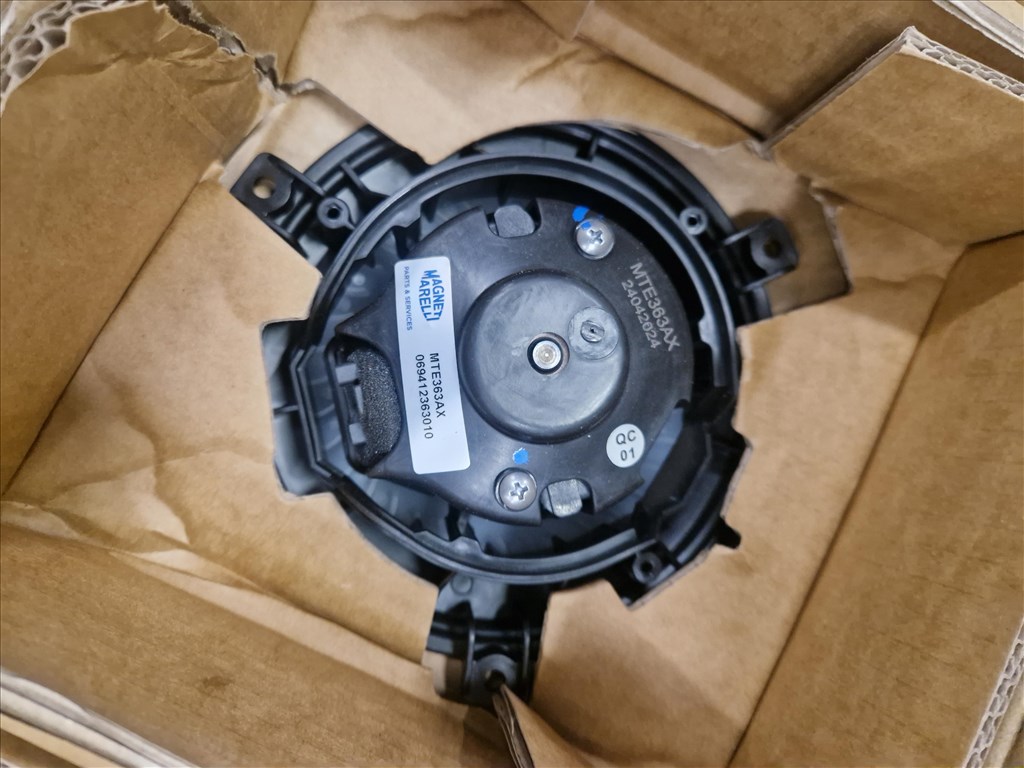Opel Mokka, Opel Mokka X, Chevrolet Trax fűtésventillátor motor  069412363010 1. kép