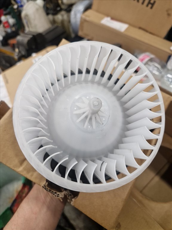 Opel Mokka, Opel Mokka X, Chevrolet Trax fűtésventillátor motor  069412363010 2. kép