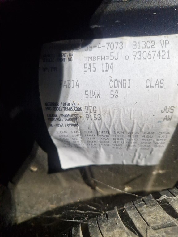 Skoda Fabia II bontott alkatrészei 3. kép