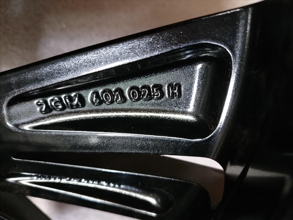  Volkswagen T-Cross/ Polo VI (AW) /Taigo - 18"  (gyári felni) alufelni 9. kép