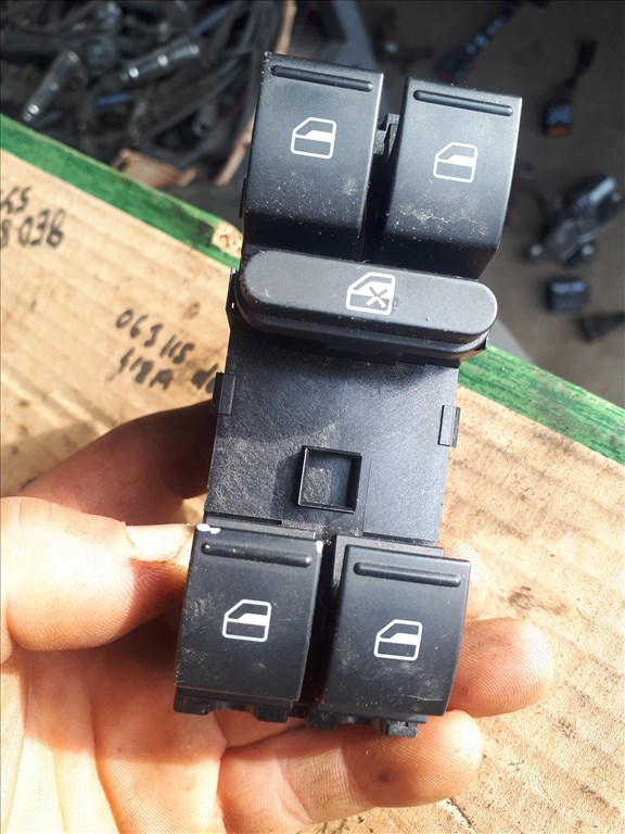 Volkswagen Passat B6 Bal első ablakemelő kapcsoló 1K4 959 857 C   négyes  1k4959857c 2. kép