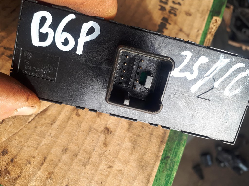 Volkswagen Passat B6 Bal első ablakemelő kapcsoló 1K4 959 857 C   négyes  1k4959857c 3. kép