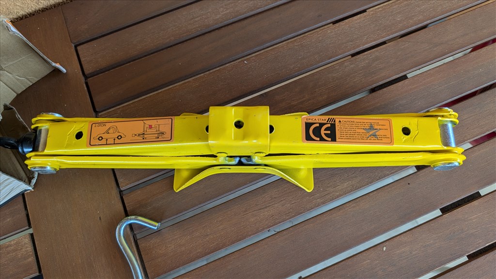 Autó emelő, 2T-s, trapéz emelő, új 3. kép