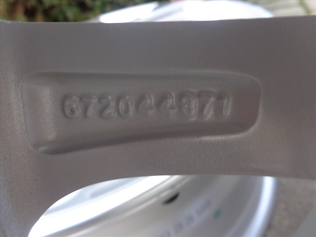 Vivaro Traveller Spacetourer ProACe Jumpy új gyári alufelnik  4. kép