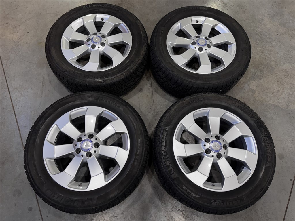 R18 5x112 Original Mercedes GLE W166 X166 8J ET56,5 OE A1664011602 + 255/55  1. kép