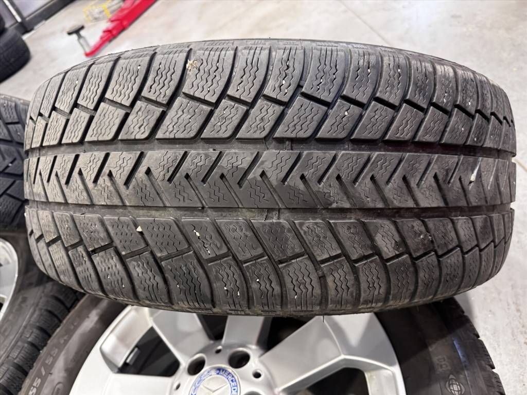 R18 5x112 Original Mercedes GLE W166 X166 8J ET56,5 OE A1664011602 + 255/55  10. kép