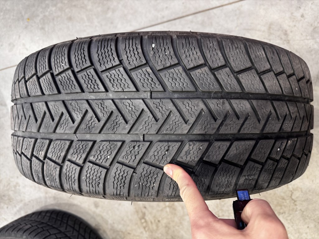 R18 5x112 Original Mercedes GLE W166 X166 8J ET56,5 OE A1664011602 + 255/55  13. kép