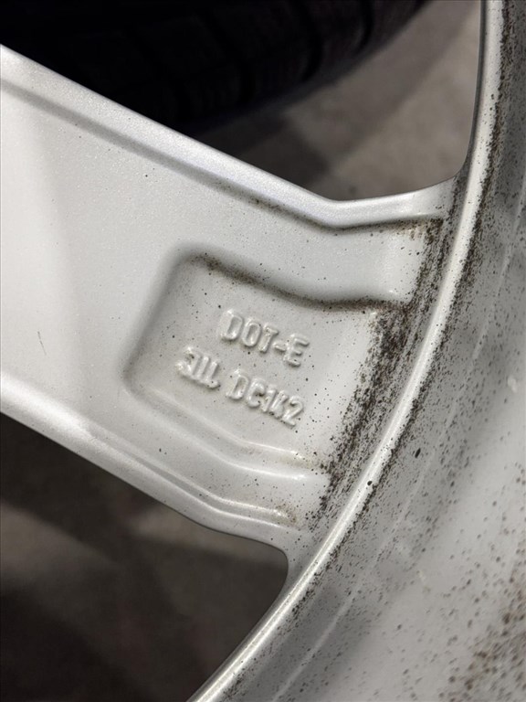 R18 5x112 Original Mercedes GLE W166 X166 8J ET56,5 OE A1664011602 + 255/55  15. kép