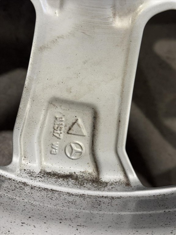 R18 5x112 Original Mercedes GLE W166 X166 8J ET56,5 OE A1664011602 + 255/55  16. kép