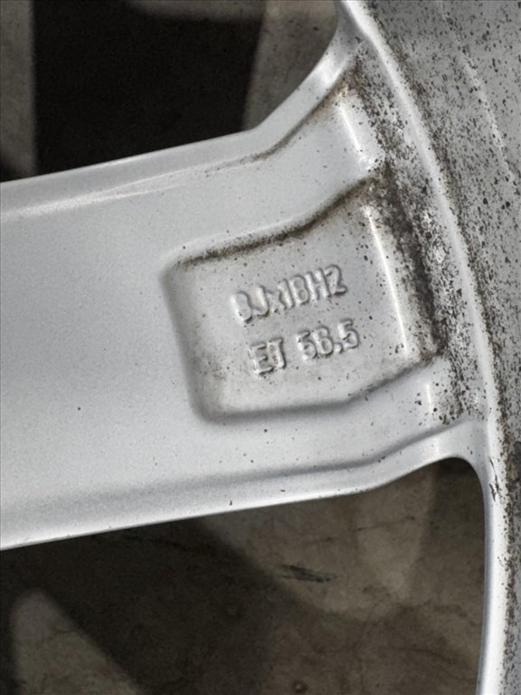 R18 5x112 Original Mercedes GLE W166 X166 8J ET56,5 OE A1664011602 + 255/55  17. kép