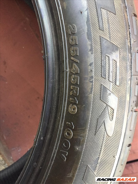  Bridgestone Dueler H/P 255/45 R19 nyári gumi pár eladó. 8. kép