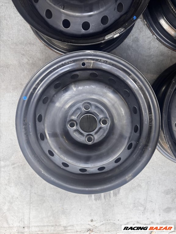 R15 4x100 (54,1) Suzuki Swift  5J ET40 - 80 EUR / 4DB 3. kép