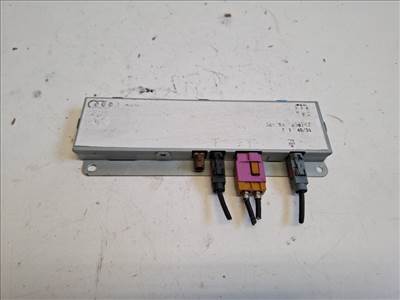 Audi A4 kombi (8E B7) antennaerősítő (antenna erősítő)