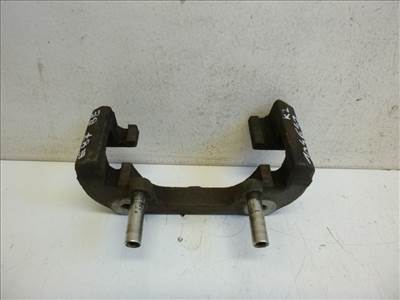 Bmw 1-es sorozat E87 (E87) bal első féknyereg tartó