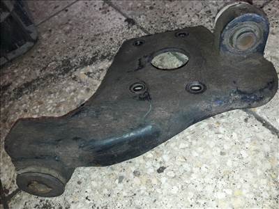 Opel Frontera A Differenciálmû Tartó Konzol