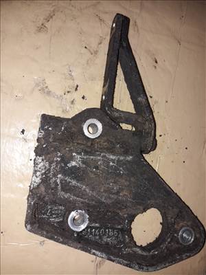 Opel Frontera A Kormányszervó Szivattyú Tartó Bak 91140185