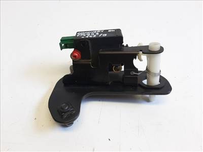 Land Rover Discovery (L319) bal hátsó csomagtérajtózár motor